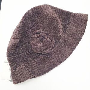 Jaclyn Smith VTG Vintage Brown Bucket Hat With Flower Accent